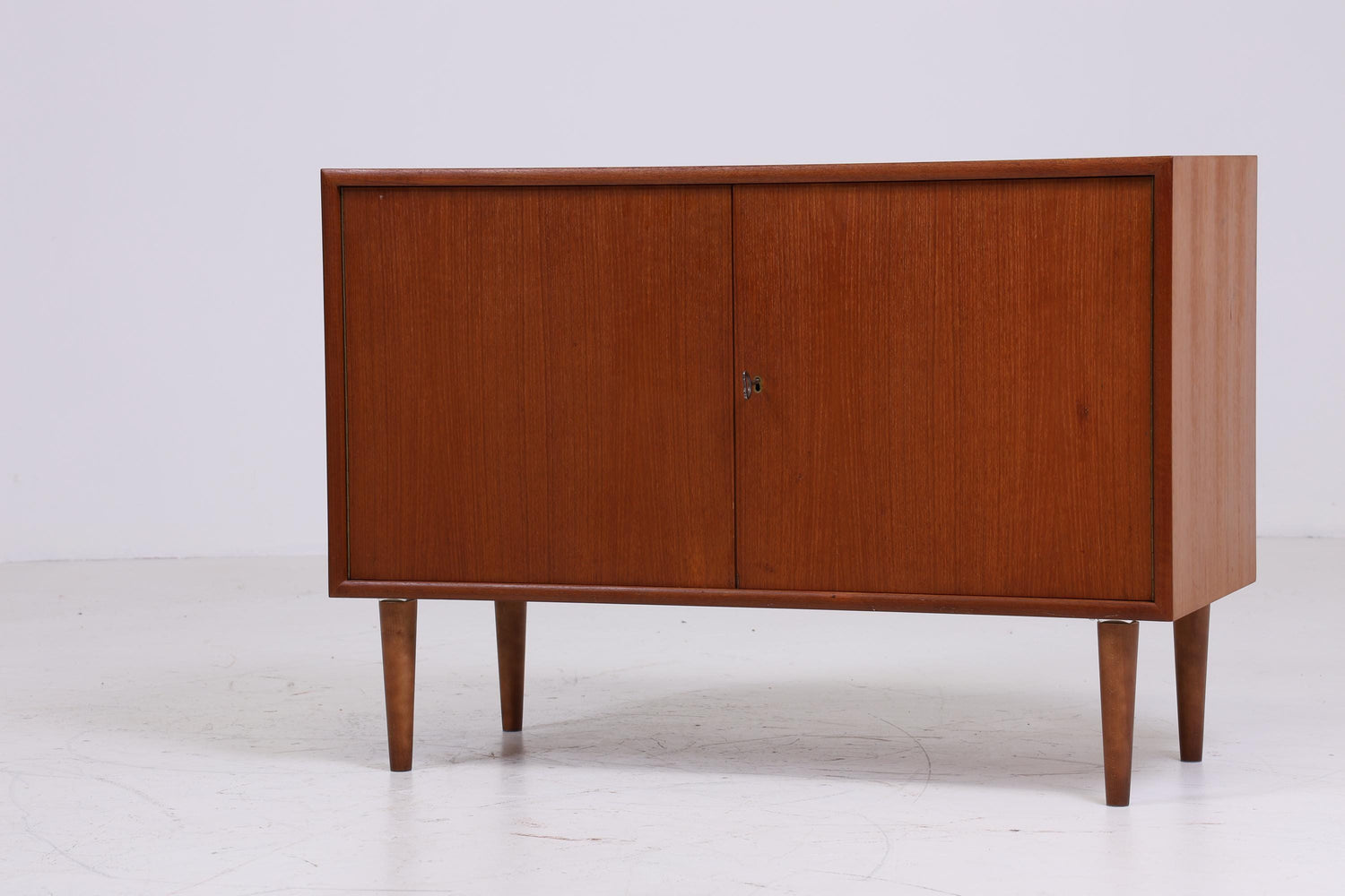 WK Teak Kommode | Mid Century Schrank  | Vintage Kommode Retro Schuhschrank Flur Holz