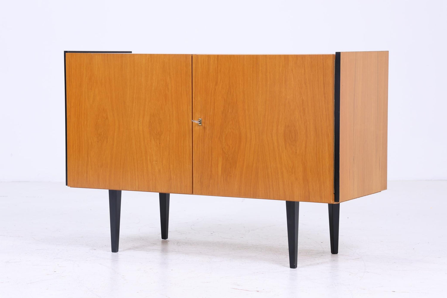 Wunderschöne Vintage Kommode 60er | Mid Century Schrank | Kleines Sideboard Retro Holz Aufbewahrung 2/2