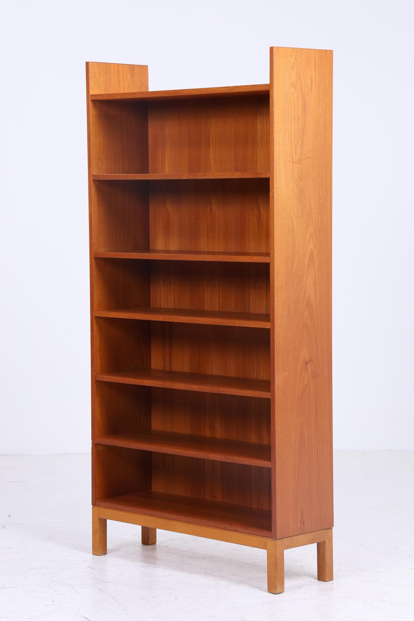 Teak Holz Bücherregal 60er Jahre | Vintage Regal | Mid Century Massiv Holz Retro Aufbewahrung