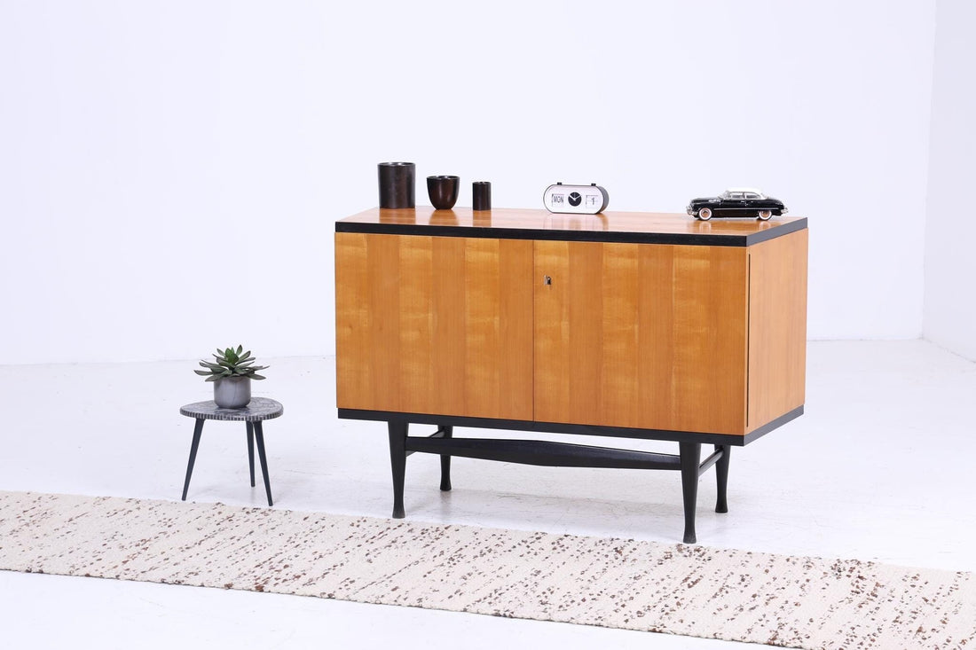 Trapezförmige Vintage Kommode 60er | Mid Century Schrank | Kleines Sideboard Retro Holz Aufbewahrung