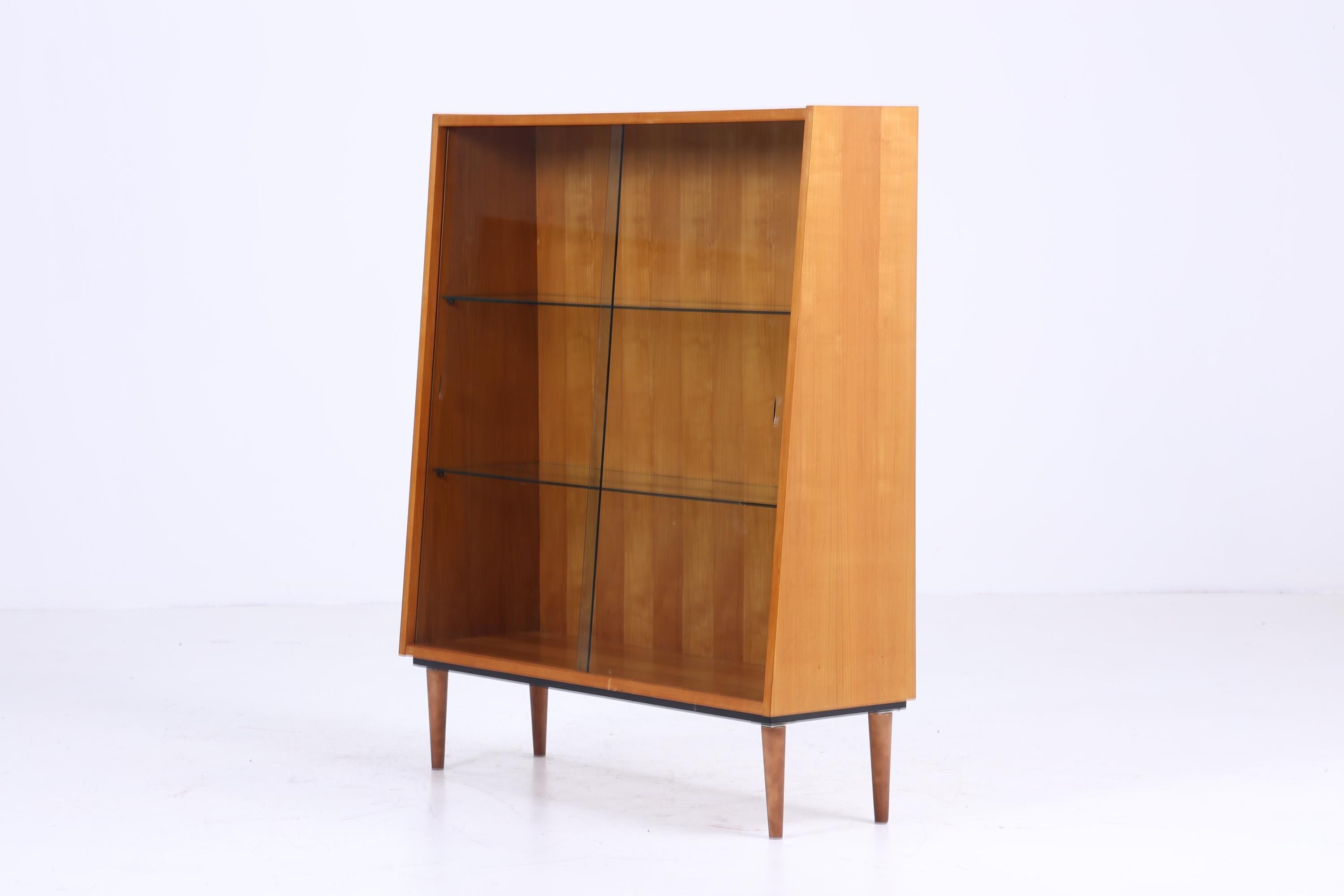 Zeitlose Vintage Glas Vitrine | Mid Century Bücherregal 60er Jahre |  Retro Regal Holz Aufbewahrung Schiebetüren