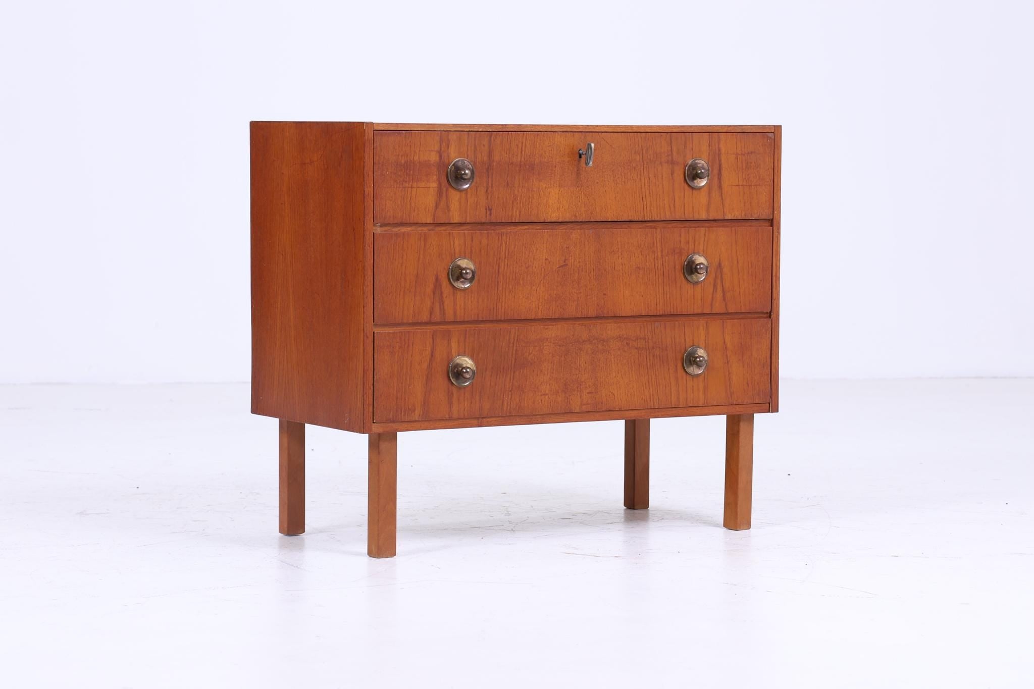 Stilvolle Teak Mid Century Kommode | Vintage Schubladen Schrank Holz Aufbewahrung