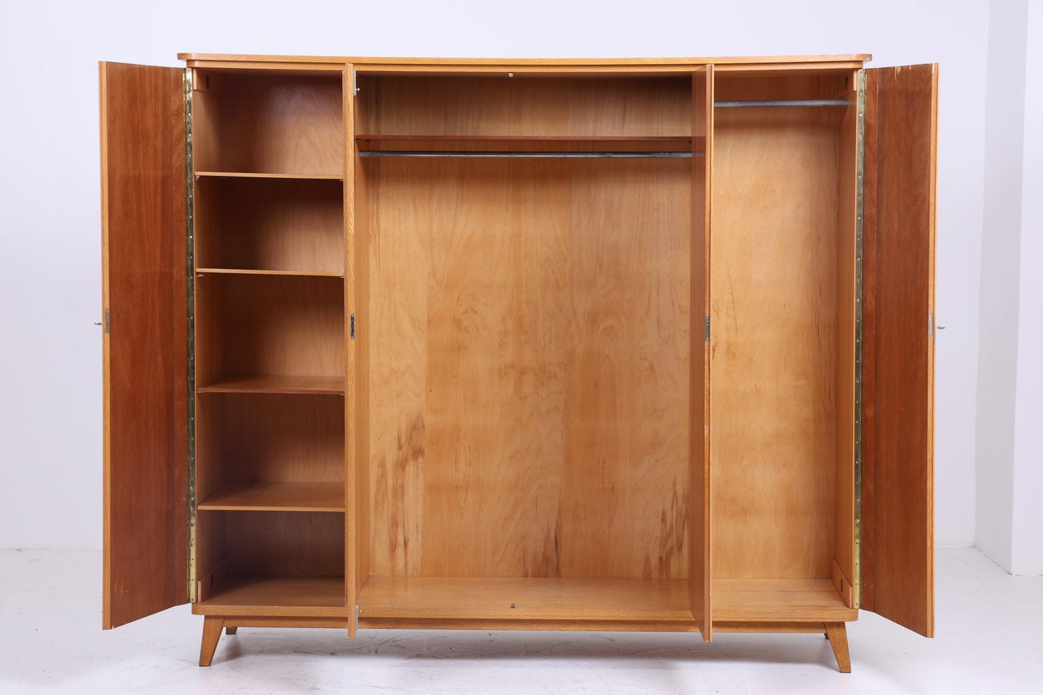 Vintage Kleiderschrank | Mid Century Schrank 60er Jahre Wäscheschrank mit 4 Türen