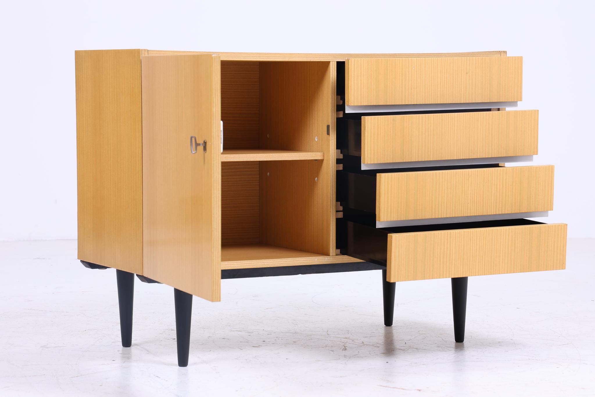 Wunderschöne Vintage Kommode | Mid Century Schrank | Kleines Sideboard Retro Dekoholz Aufbewahrung 70er