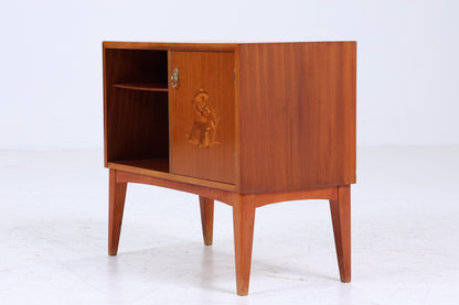 Kleine Vintage Kommode 60er Jahre | Mid Century Schiebetüren Schrank | Holz Aufbewahrung mit Intarsien