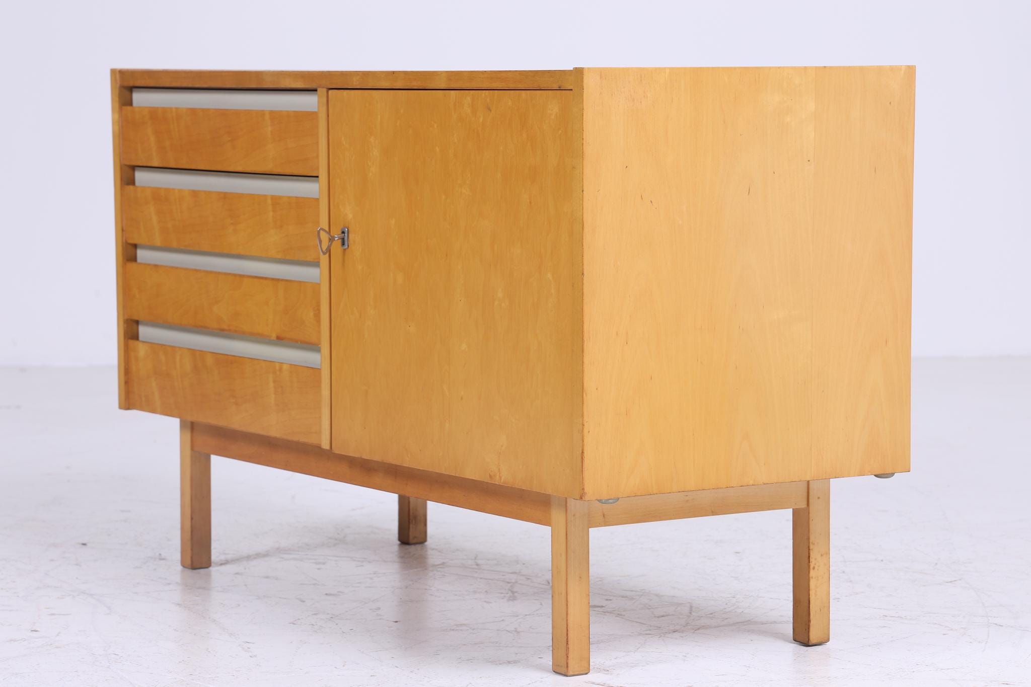 Vintage Hellerau Kommode aus Birkenholz | Mid Century Schubladen Schrank | Holz Aufbewahrung