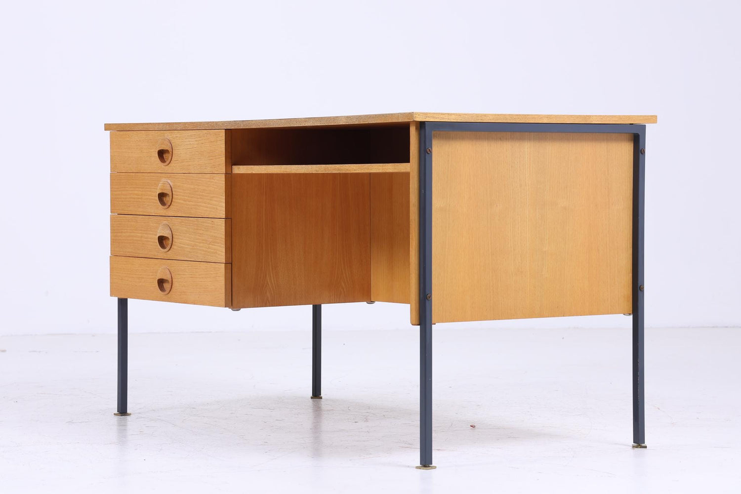 Freistehender Hellerau Schreibtisch 60er Jahre | Mid Century Schubladen Arbeitstisch Bürotisch Tisch Retro Holz