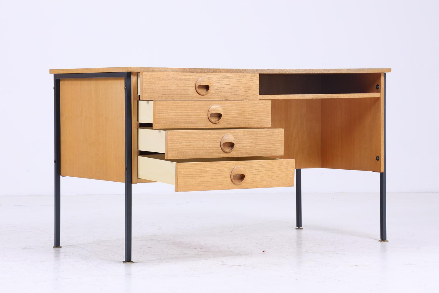 Freistehender Hellerau Schreibtisch 60er Jahre | Mid Century Schubladen Arbeitstisch Bürotisch Tisch Retro Holz