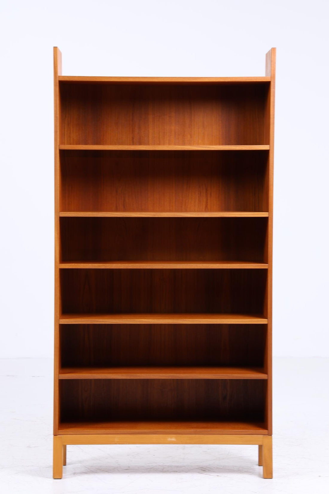 Teak Holz Bücherregal 60er Jahre | Vintage Regal | Mid Century Massiv Holz Retro Aufbewahrung 2/2