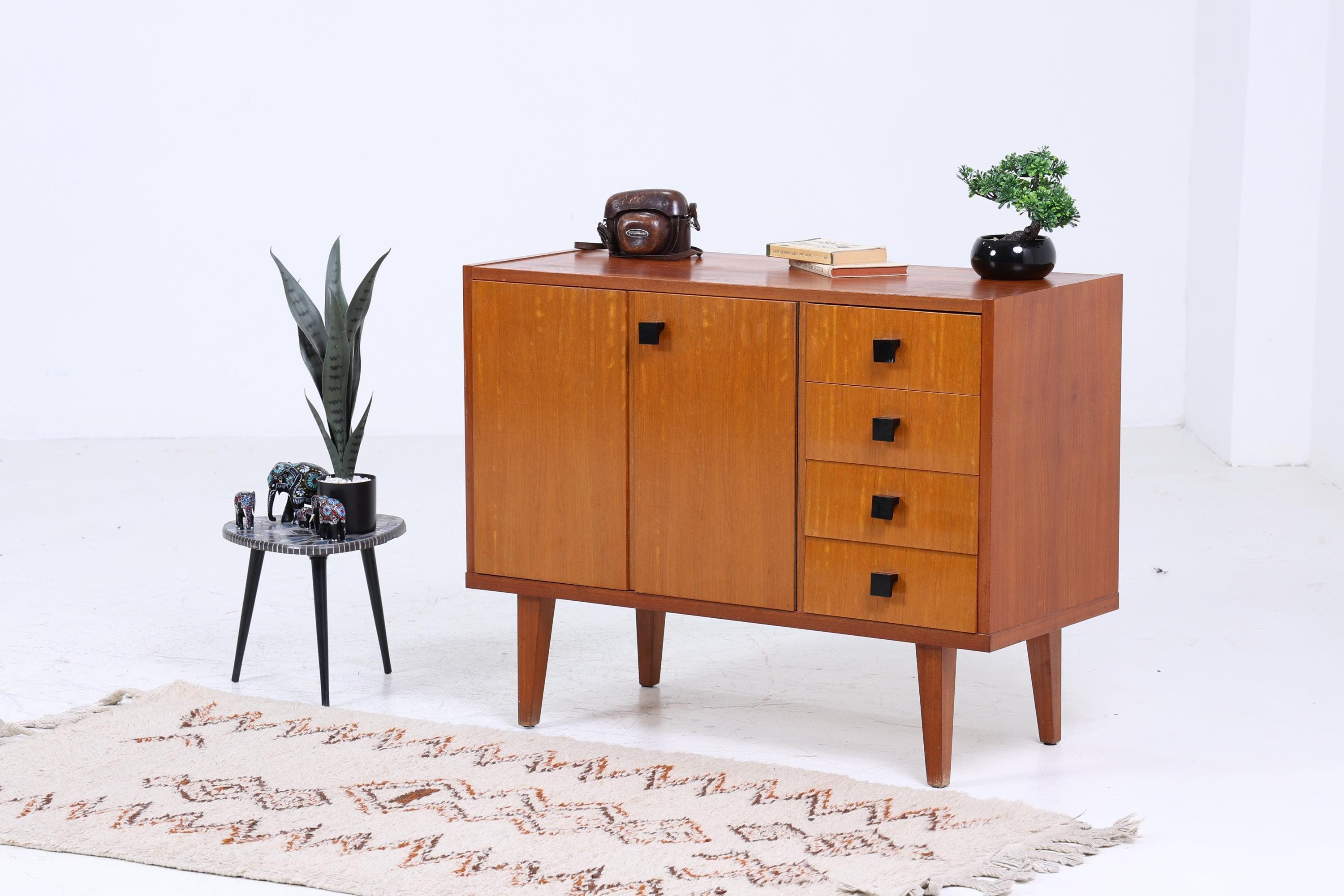 Vintage Nussbaum Kommode 60er | Mid Century Schubladen Schrank | Retro Holz Aufbewahrung