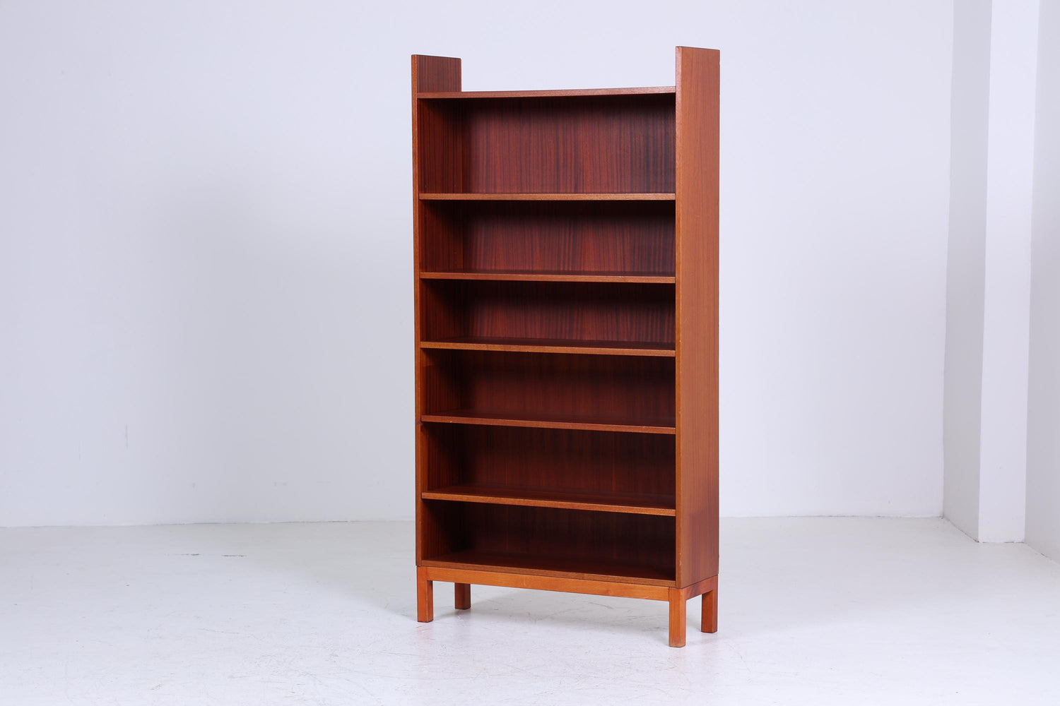 Vintage Mahagoni Bücherregal | Mid Century Regal | 60er Retro Holz Aufbewahrung