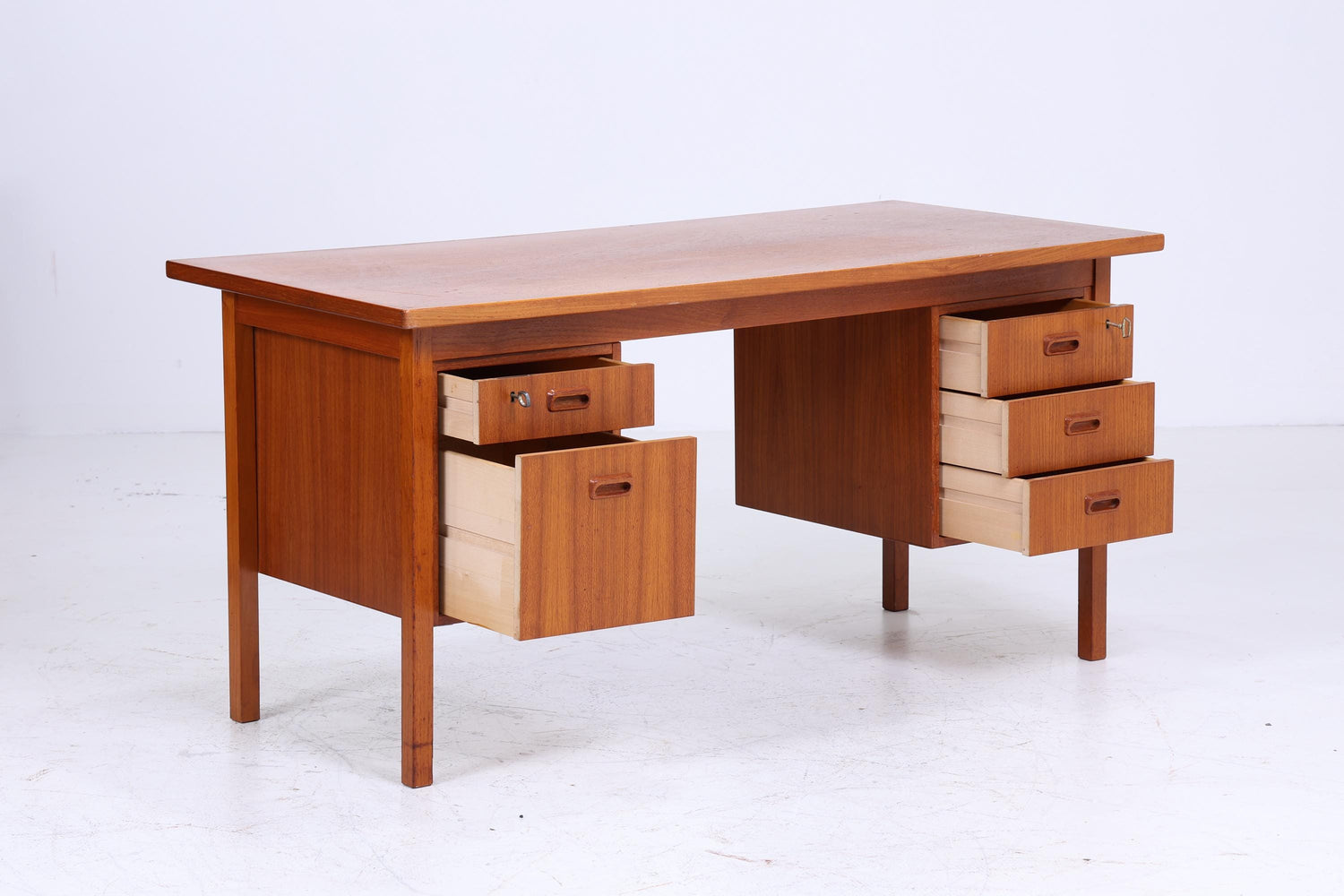 Vintage Teak Schreibtisch | Mid Century 60er Jahre Schubladen Arbeitstisch Bürotisch Tisch Retro Holz