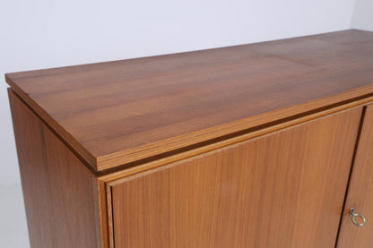 Vintage Nussbaum Schrank 60er Jahre | Mid Century Fächerschrank Retro Holz Aufbewahrung