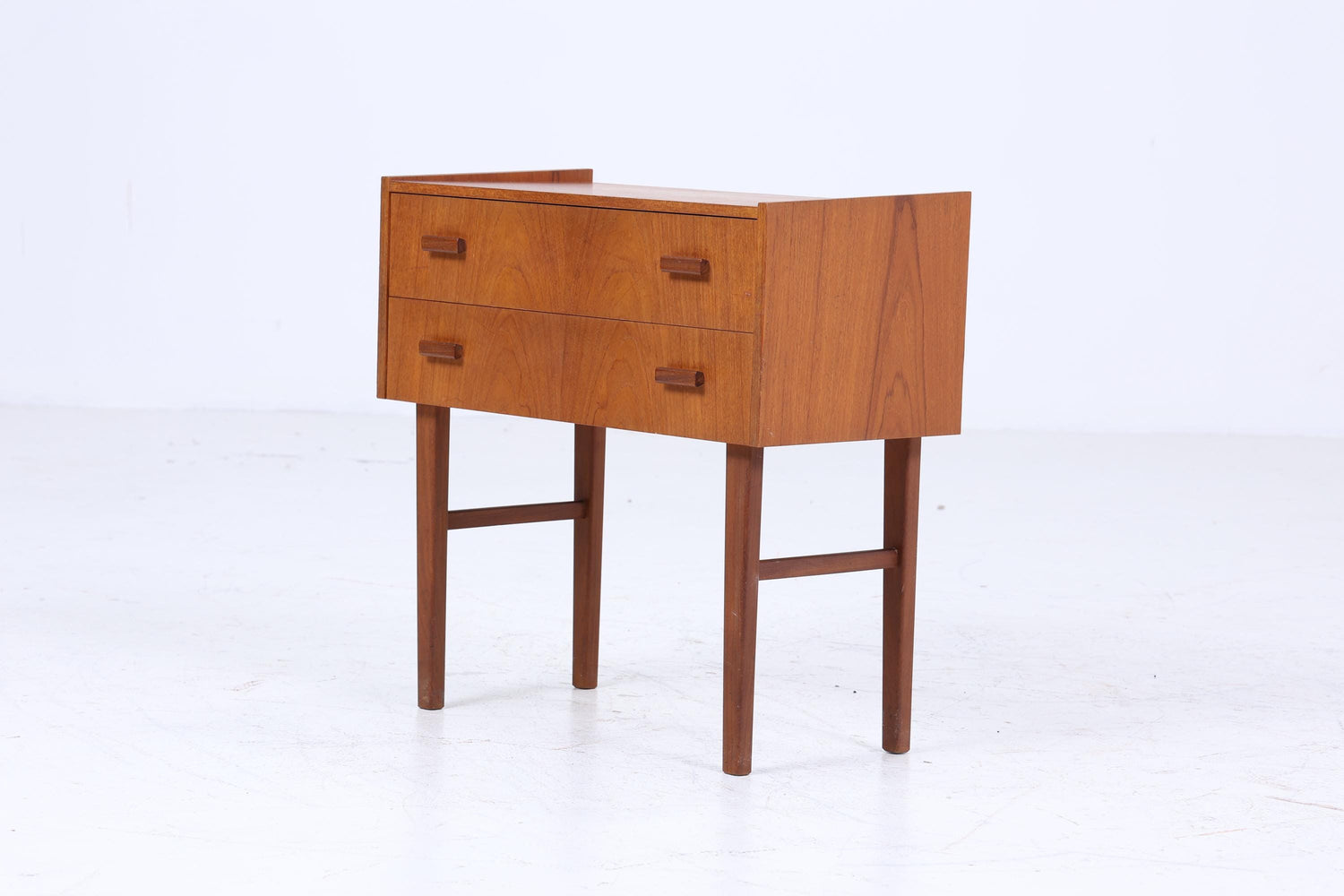 Kleine Mid Century Teak Kommode | Vintage Schubladen Schrank Holz Aufbewahrung 50er 60er Nachttisch Blumentisch