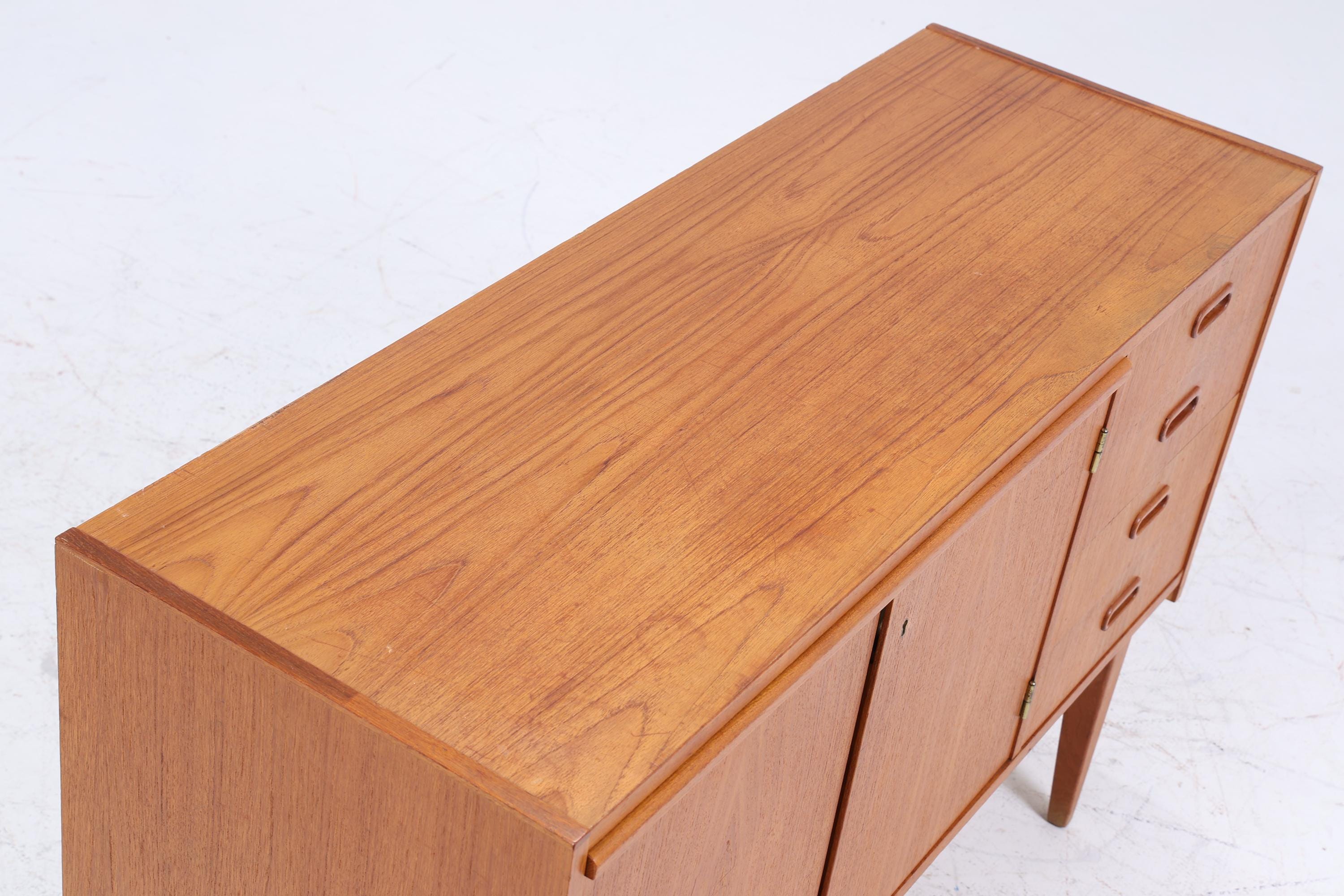 Vintage Kommode aus Teak | Mid Century Schubladen Schrank 60er Jahre Aufbewahrung Retro 70er Holz Sideboard