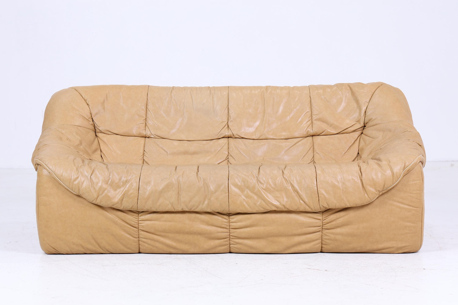 Vintage Leder Sofa 70er Jahre | Couch Beige Retro 70er