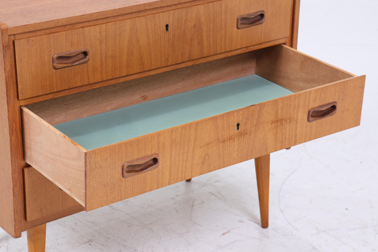 Kleine Vintage Teak Kommode | Mid Century Schubladen Schrank | Retro 60er Jahre Aufbewahrung
