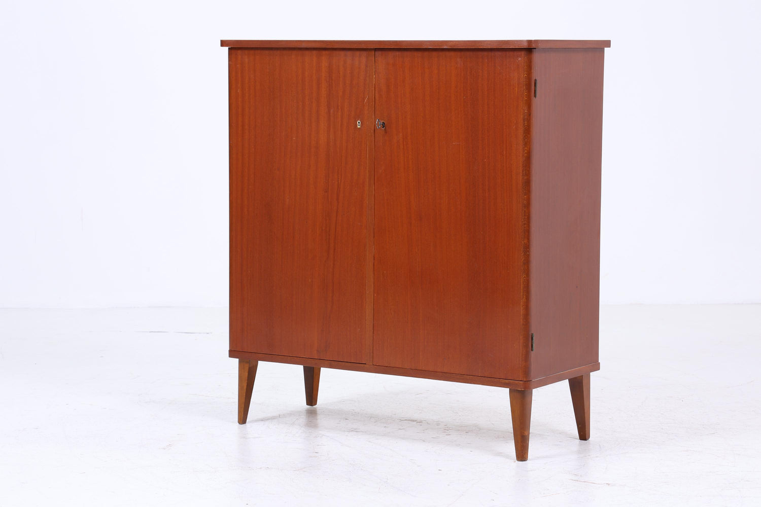 Zeitloser Vintage Schrank 60er Jahre | Mid Century Wäscheschrank Schubladen Fächerschrank Holz Retro Aufbewahrung