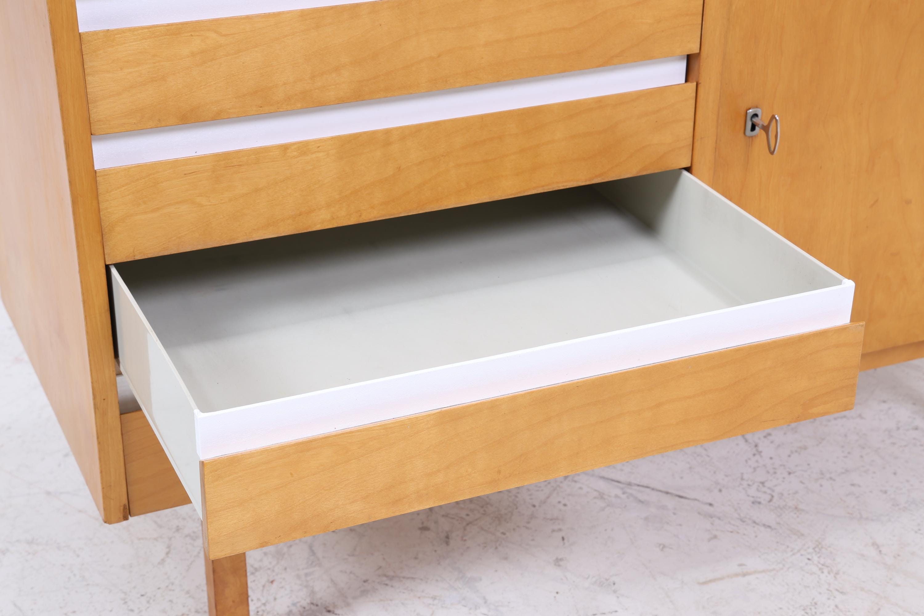 ❌SALE❌ Vintage Hellerau 794/9-16 Kommode aus Birkenholz | Mid Century Schubladen Schrank | Holz Aufbewahrung