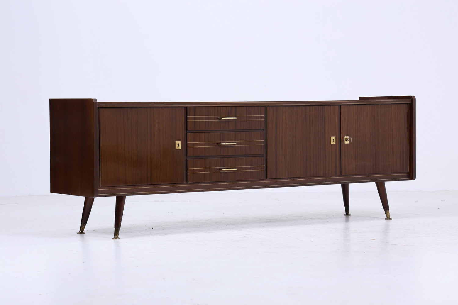 Dunkles Vintage Hochglanz Sideboard 60er Jahre | Mid Century Lowboard Anrichte mit Schubladen, Fächern Retro Holz Aufbewahrung