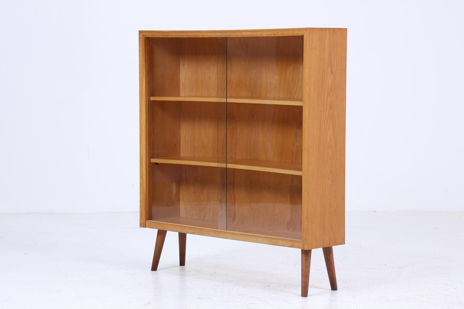 Vintage Kommode mit Glastüren 60er Jahre | Mid Century Vitrine Flur Schrank | Retro 70er Holz 2/2