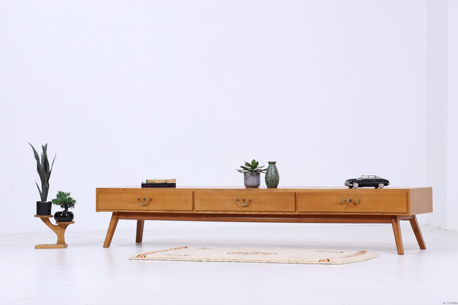 Vintage Lowboard 60er Jahre | Mid Century Sideboard mit Schubladen Retro Holz Aufbewahrung
