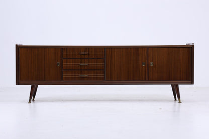 Dunkles Vintage Hochglanz Sideboard 60er Jahre | Mid Century Lowboard Anrichte mit Schubladen, Fächern Retro Holz Aufbewahrung