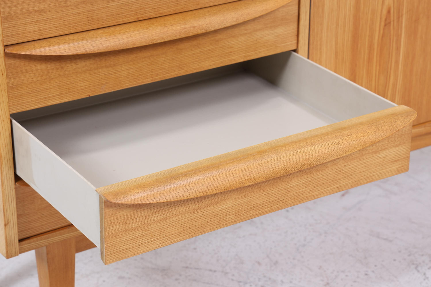 Hellerau 602  / K Sideboard 60er Jahre | Mid Century Schubladen Anrichte Senesche Schrank Helle Eiche Franz Ehrlich Design Retro 70er