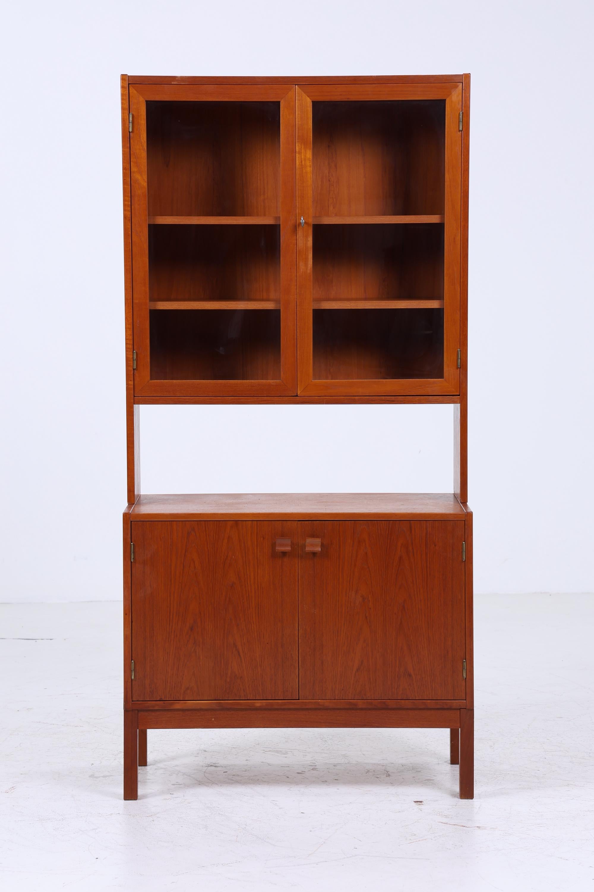 Wunderschönes Vintage Teak Regal | Mid Century Bücherregal mit Glastüren | 60er Jahre Retro Vitrine Holz Aufbewahrung