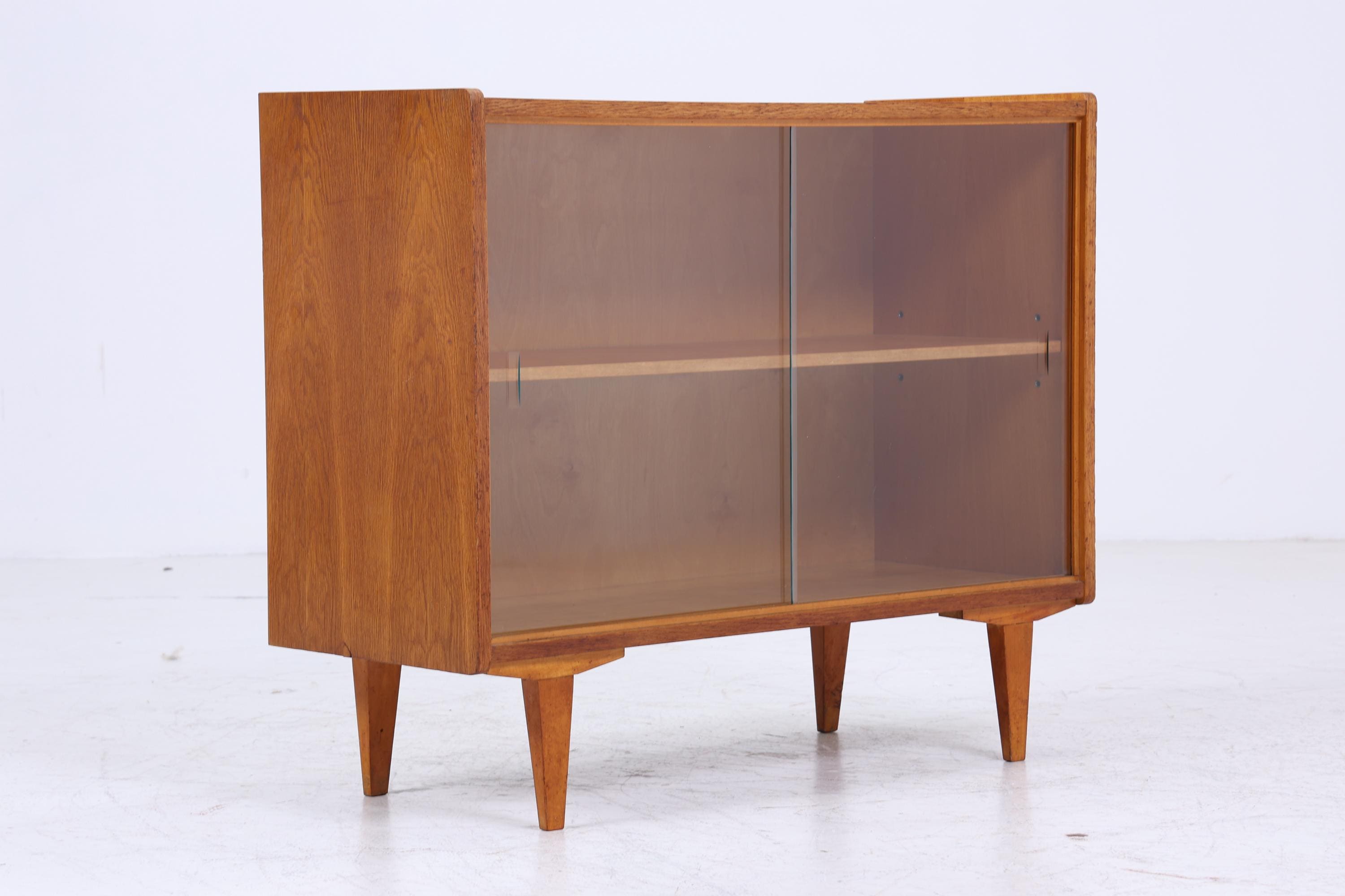 Vintage Kommode mit Glastüren 60er Jahre | Mid Century Vitrine Flur Schrank | Retro 70er Holz