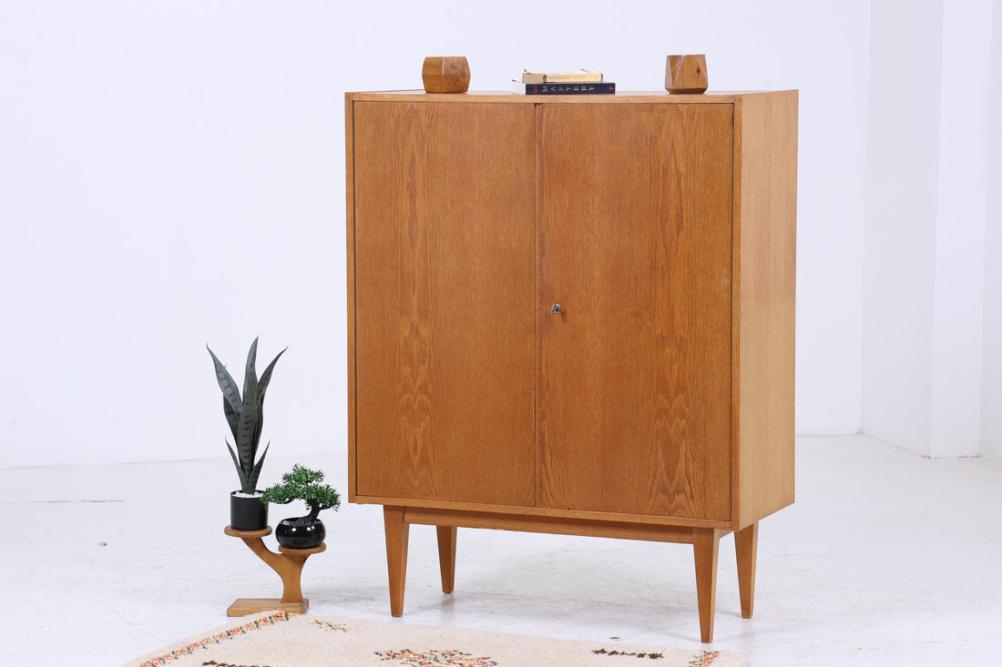 Kleiner Hellerau Wäscheschrank 602/B aus den 60er Jahren | Mid Century Kleiderschrank Vorratsschrank Vintage Fächerschrank Retro 70er