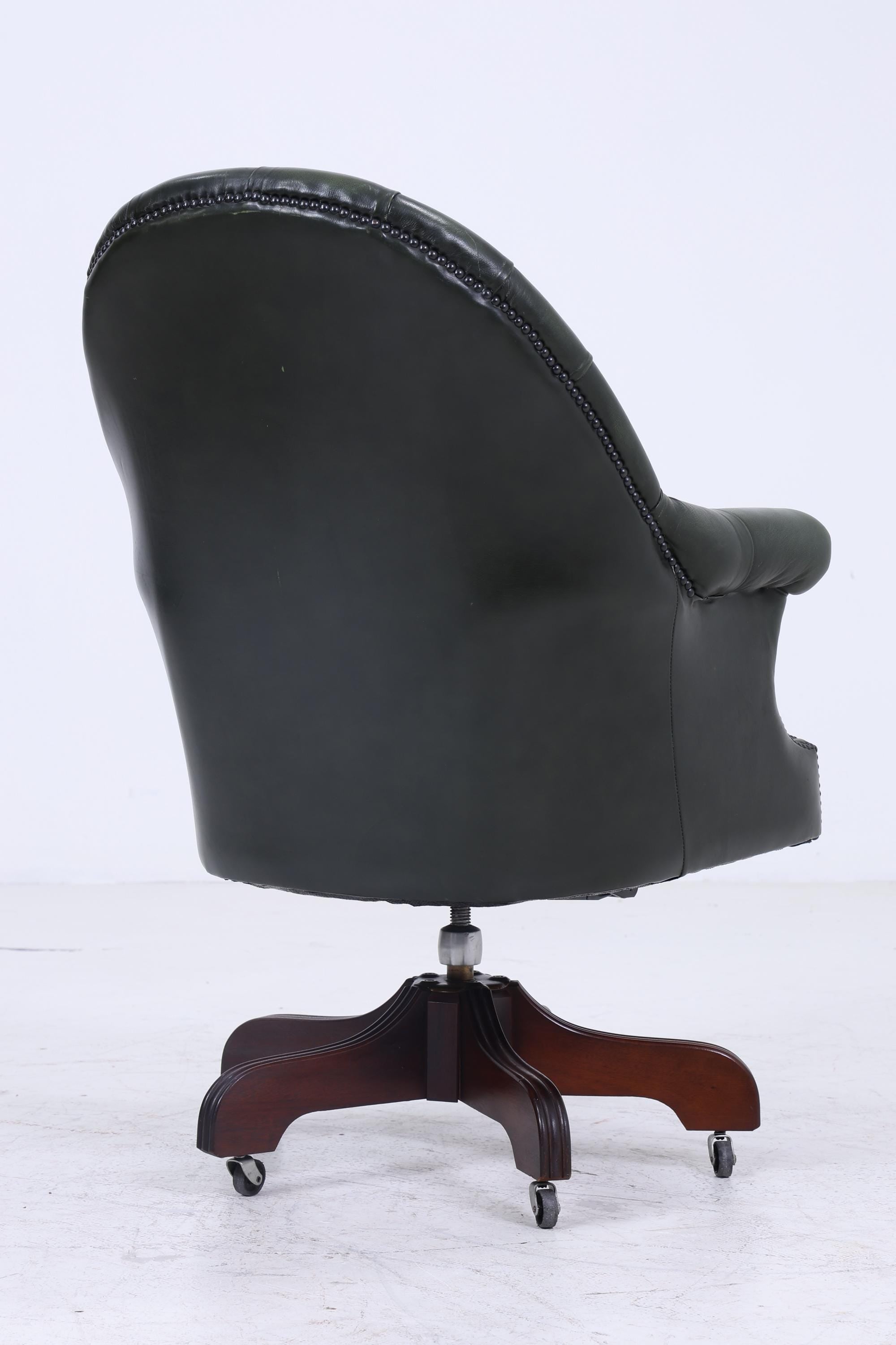 Antik Chesterfield Leder Sessel mit Rollen | Vintage Lounge Chair Sessel Retro
