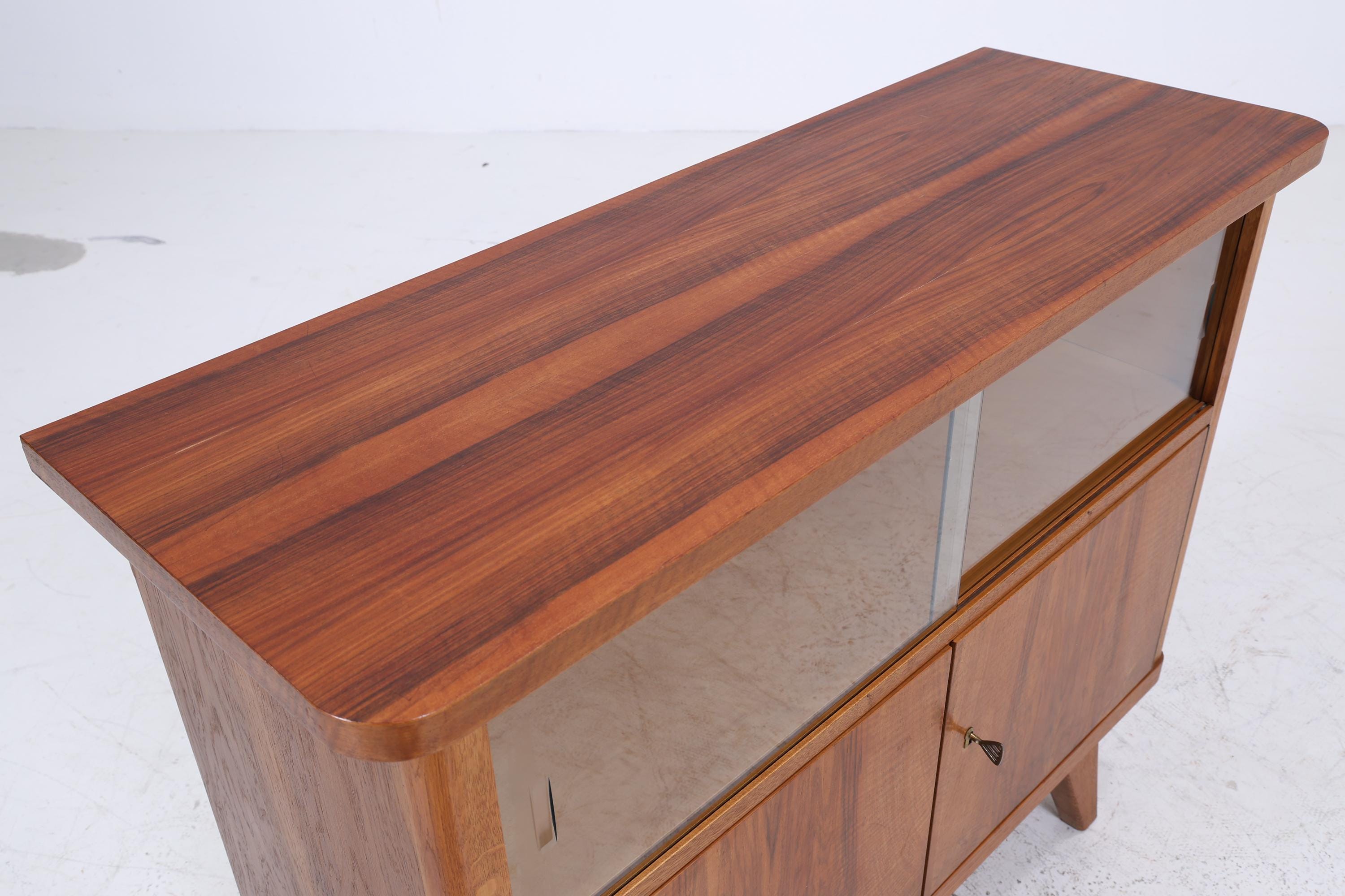 Vintage Kommode mit Glastüren 60er Jahre | Mid Century Vitrine Flur Schrank | Retro 70er Holz