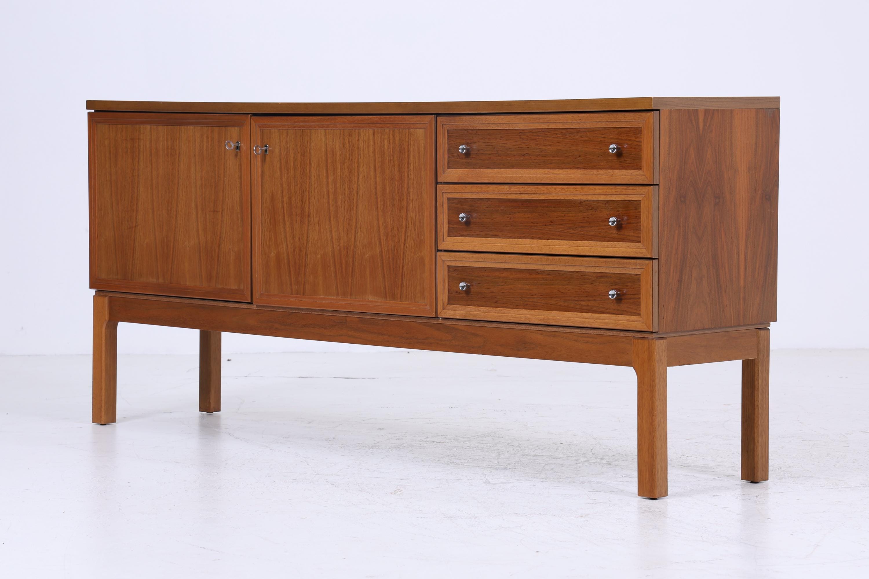 Vintage Nussbaum Palette Sideboard 60er Jahre | Mid Century TV Board mit Fächern &amp; Schubladen Retro Holz Aufbewahrung