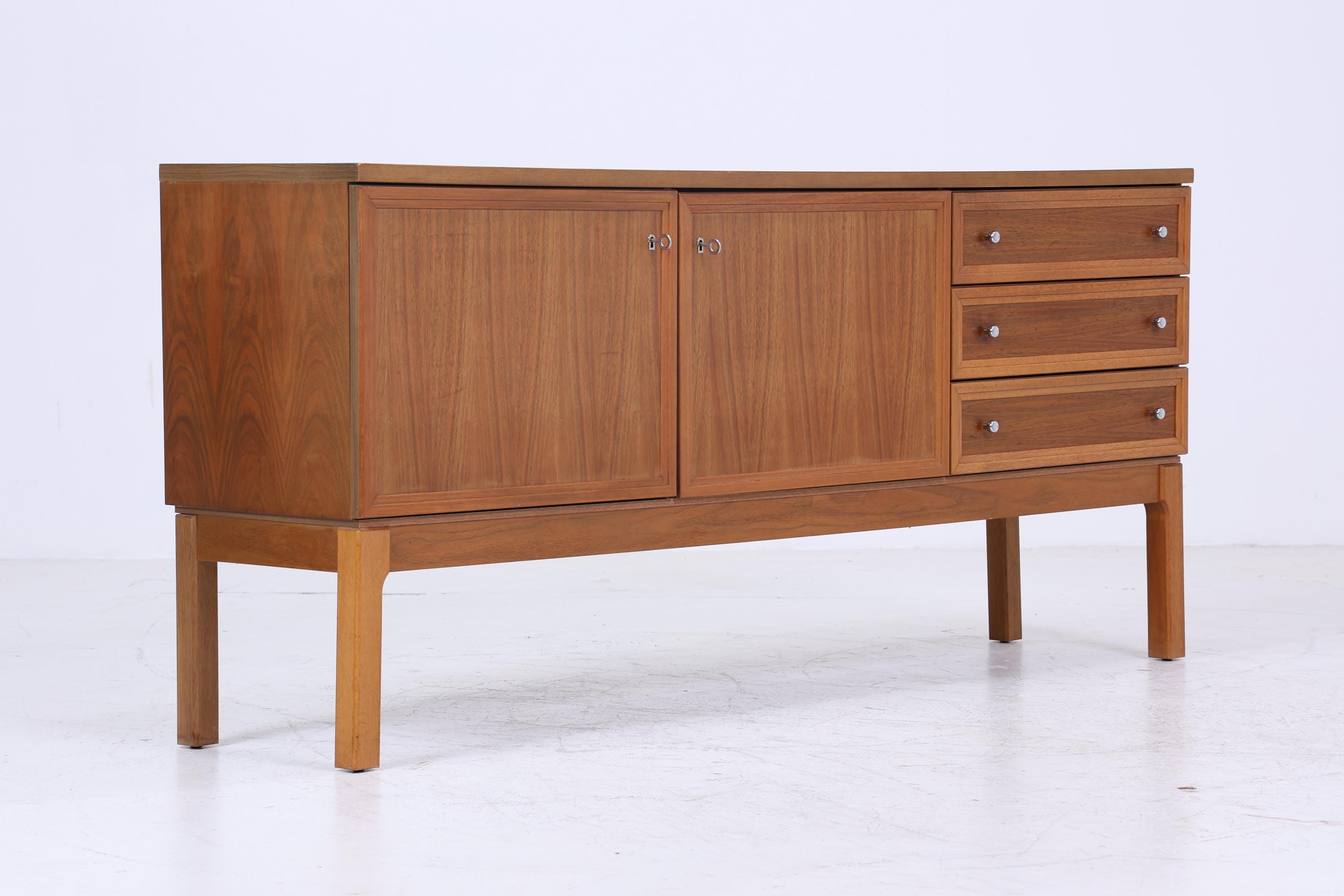 Vintage Nussbaum Palette Sideboard 60er Jahre | Mid Century TV Board mit Fächern &amp; Schubladen Retro Holz Aufbewahrung