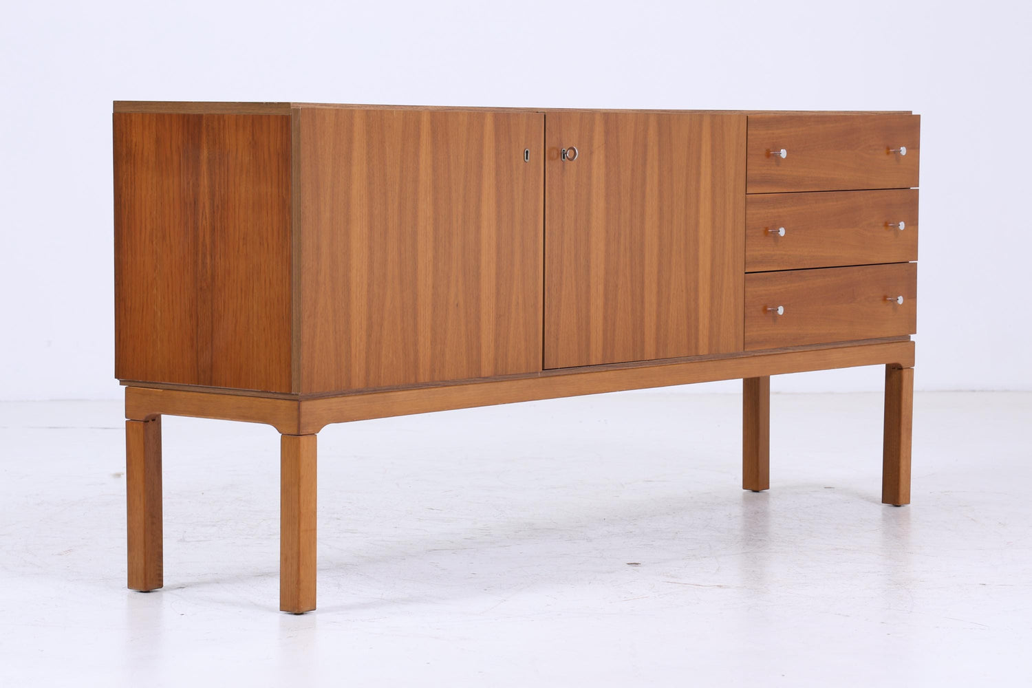 Vintage Nussbaum Palette Sideboard 60er Jahre | Mid Century TV Board mit Fächern &amp; Schubladen Retro Holz Aufbewahrung