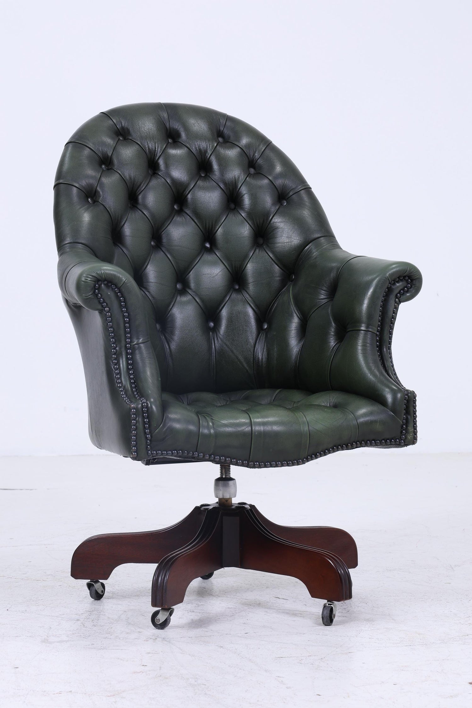 Antik Chesterfield Leder Sessel mit Rollen | Vintage Lounge Chair Sessel Retro