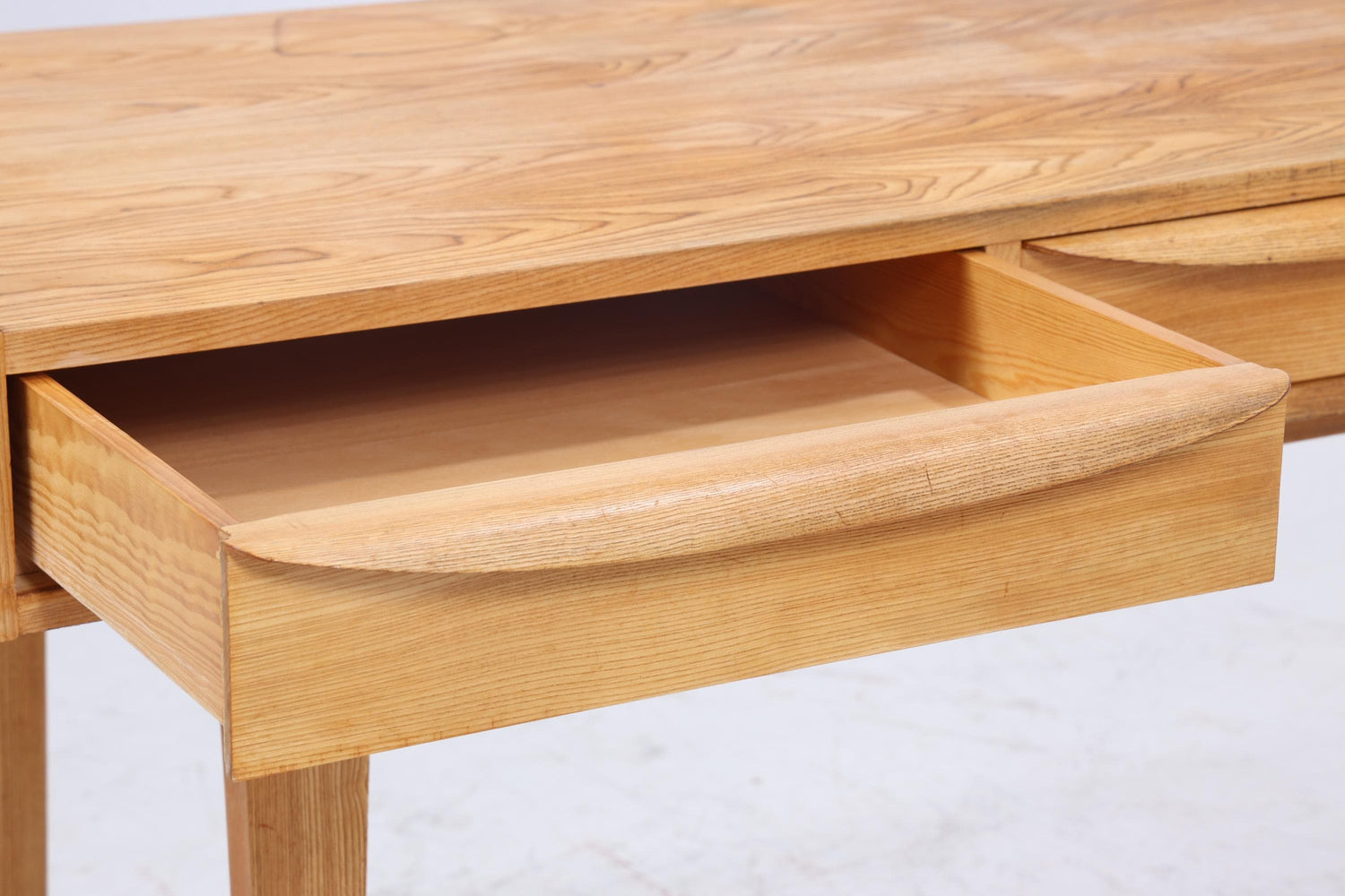 Wunderschöner Vintage Hellerau Schreibtisch der Serie 602 | Mid Century 60er Jahre Schubladen Arbeitstisch Bürotisch Tisch Retro Holz