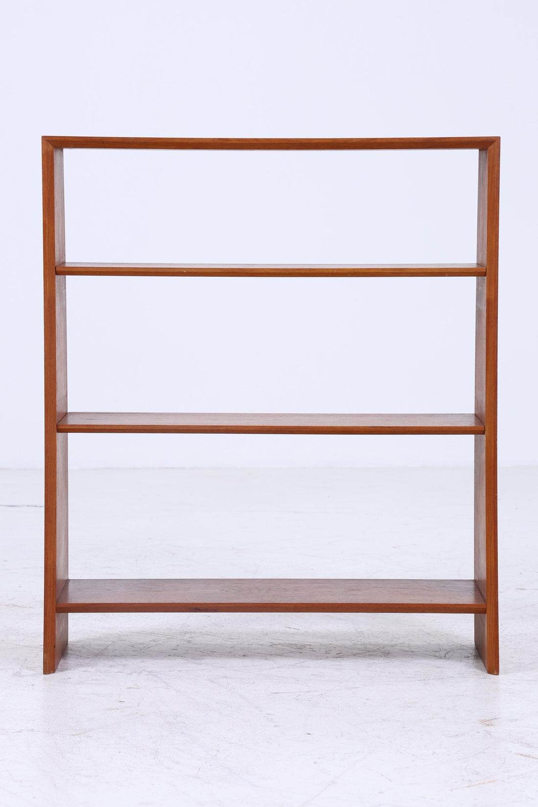 Kleines Vintage Teak Bücherregal | Mid Century Regal | 60er Retro Holz Aufbewahrung