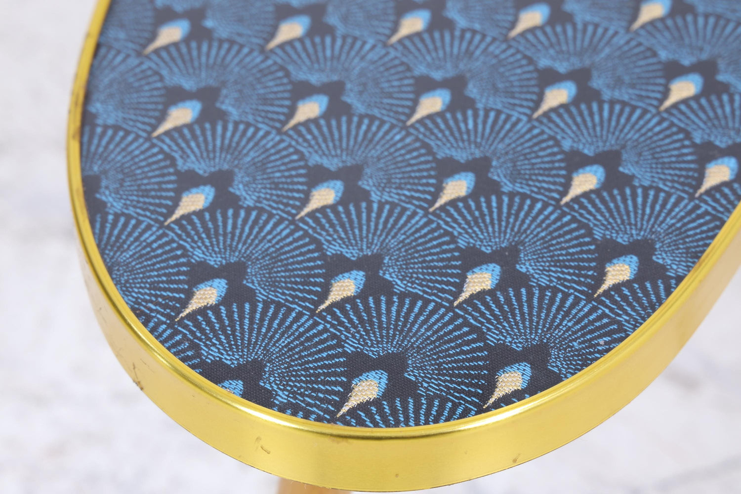 Vintage Nierentisch mit Pfauen Muster | Mid Century Blumentisch | Beistelltische Blau 60er Jahre