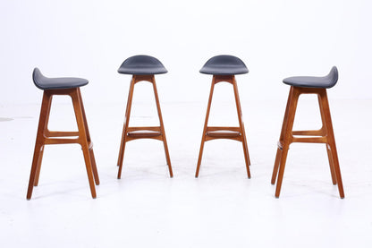 1v4 Vintage Barhocker OD61 von Erik Buch | Mid Century Sitzhocker Leder Oddense Maskinsnedkeri A / S | Retro Barstuhl 60er Danish Design