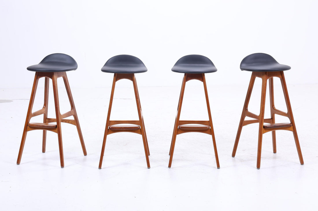 1v4 Vintage Barhocker OD61 von Erik Buch | Mid Century Sitzhocker Leder Oddense Maskinsnedkeri A / S | Retro Barstuhl 60er Danish Design