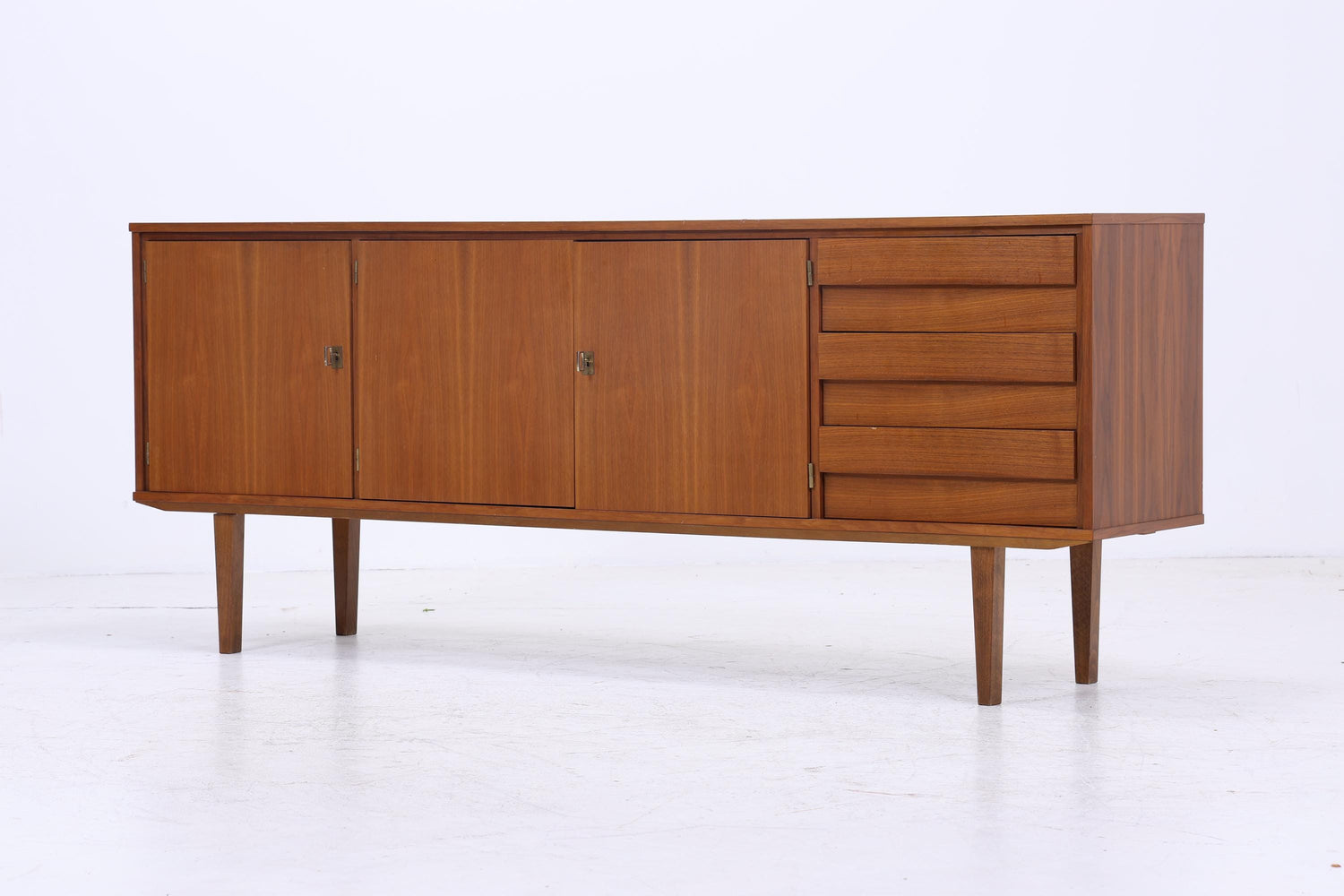 Vintage Nussbaum Sideboard 60er Jahre | Mid Century TV Board mit Schubladen &amp; Fächern Holz Aufbewahrung Anrichte