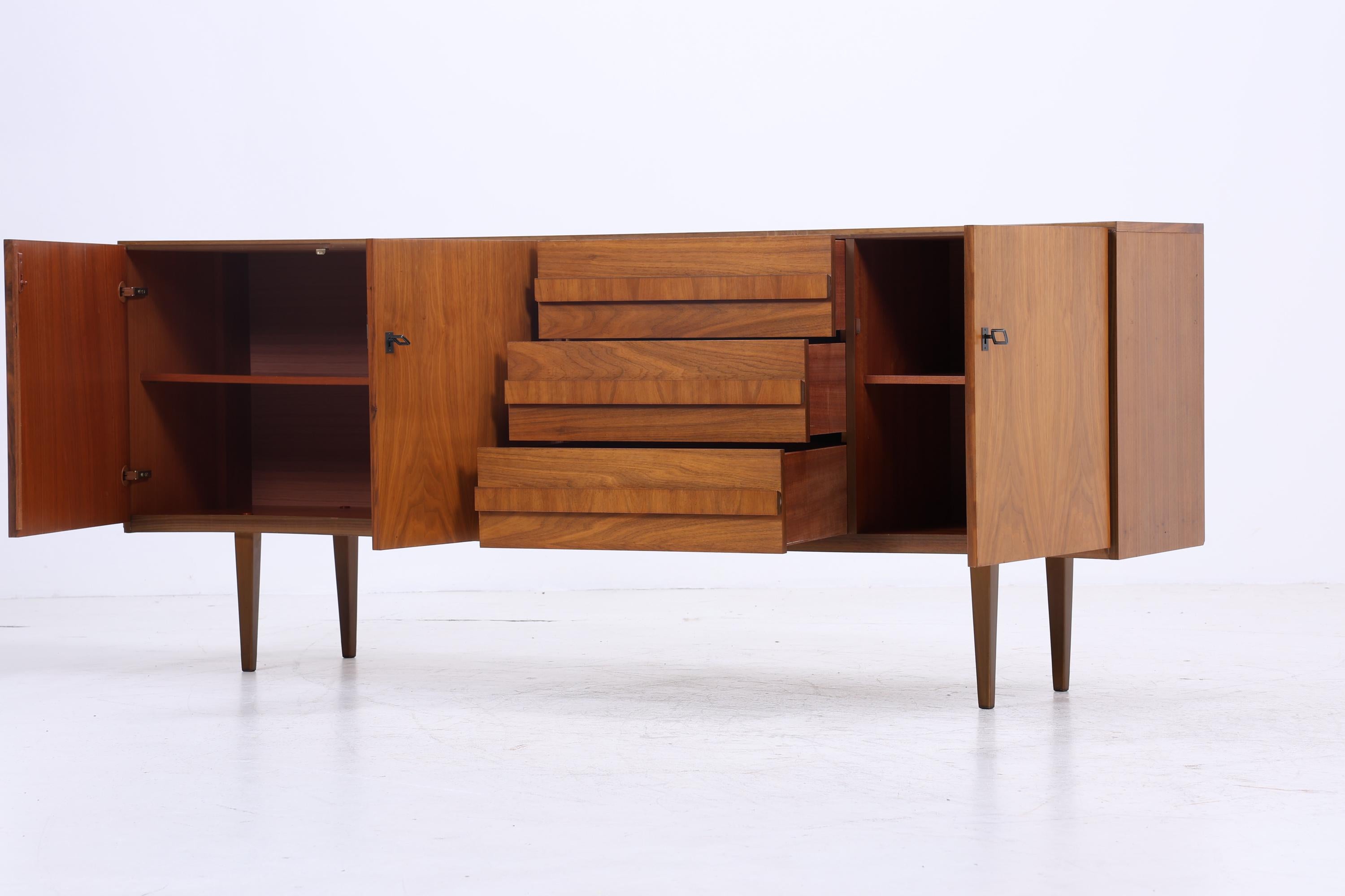 Vintage Nussbaum Sideboard 60er Jahre | Mid Century TV Board mit Schubladen &amp; Fächern Holz Aufbewahrung Anrichte