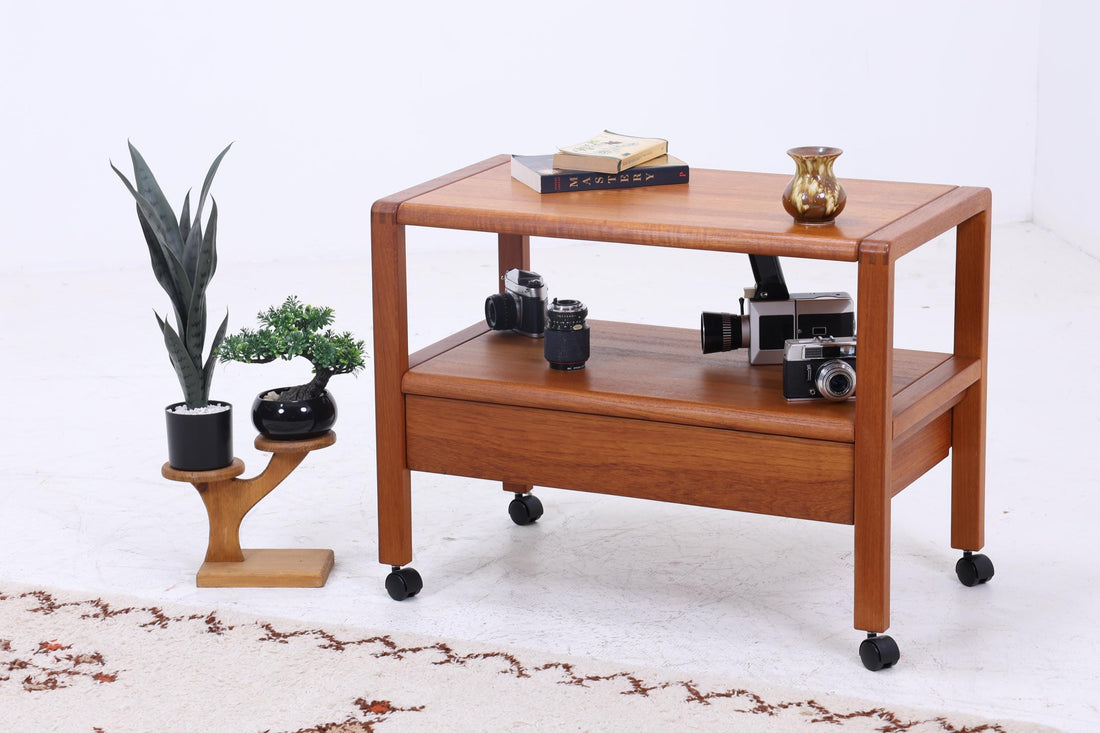 Vintage Teak Servierwagen aus den 60ern | Mid Century Tisch Telefontisch Beistelltisch Retro