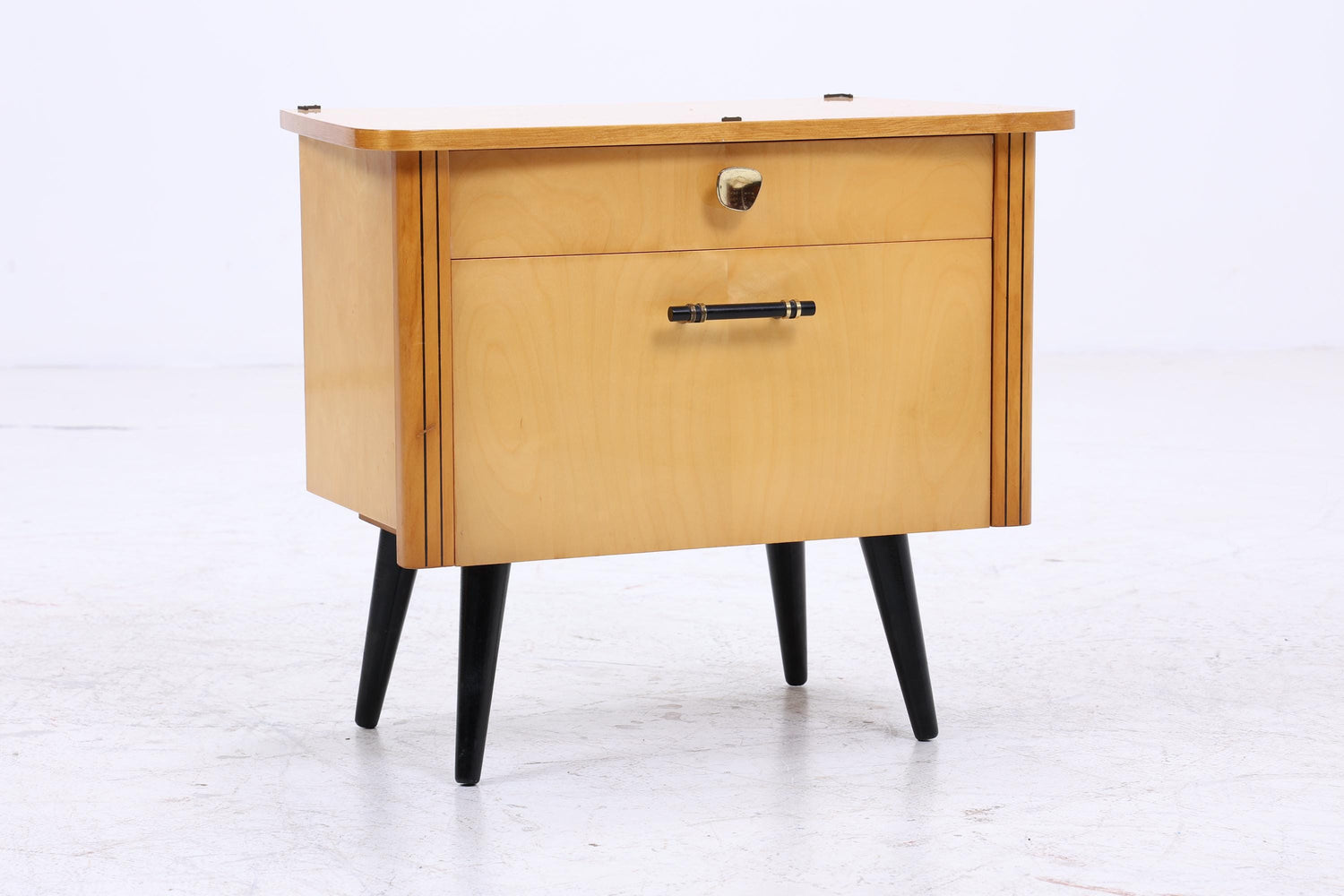 2er Set Vintage Nachttische der 60er | Mid Century Mini Kommode mit Klappe &amp; Schublade | Stilvolle Holz Aufbewahrung Schlafzimmer Beige