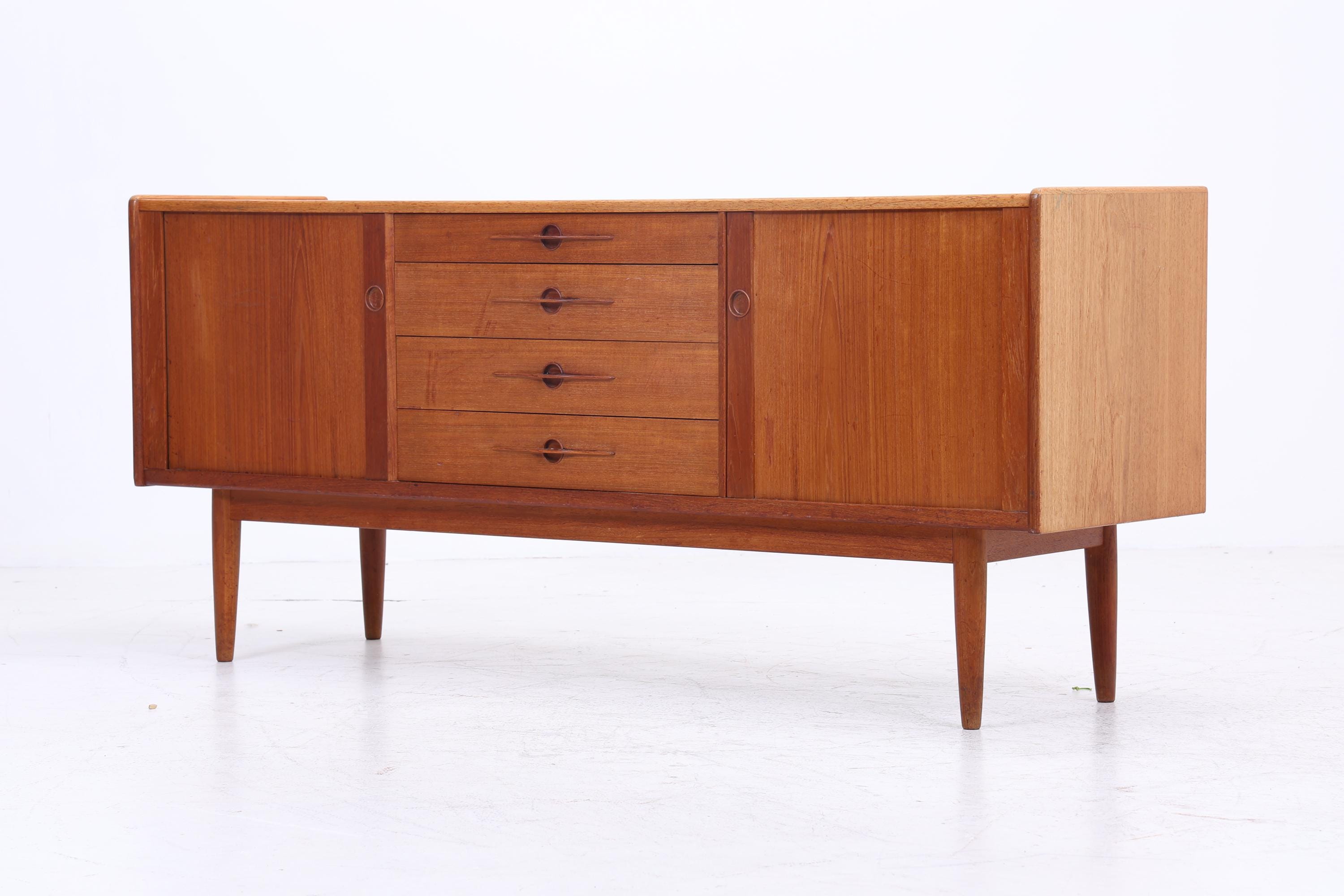 Vintage Teak Sideboard von Harry Ostergaard Lyby Mobler 60er Jahre | Mid Century Anrichte mit Schubladen &amp; Lamellentüren Holz