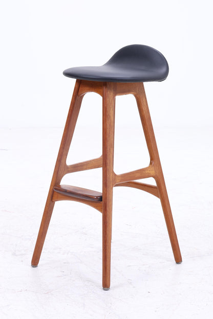 1v4 Vintage Barhocker OD61 von Erik Buch | Mid Century Sitzhocker Leder Oddense Maskinsnedkeri A / S | Retro Barstuhl 60er Danish Design