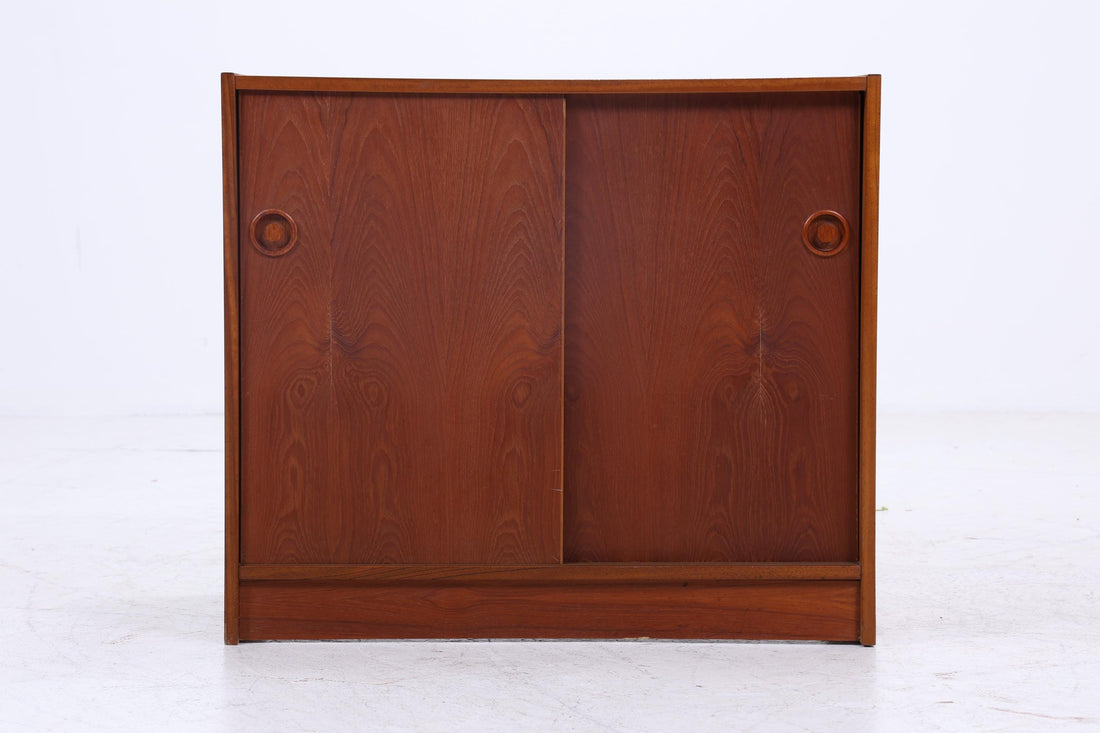 Wundervolle Teak Mid Century Kommode | Vintage Schiebetüren Schrank Holz Aufbewahrung 60er Jahre