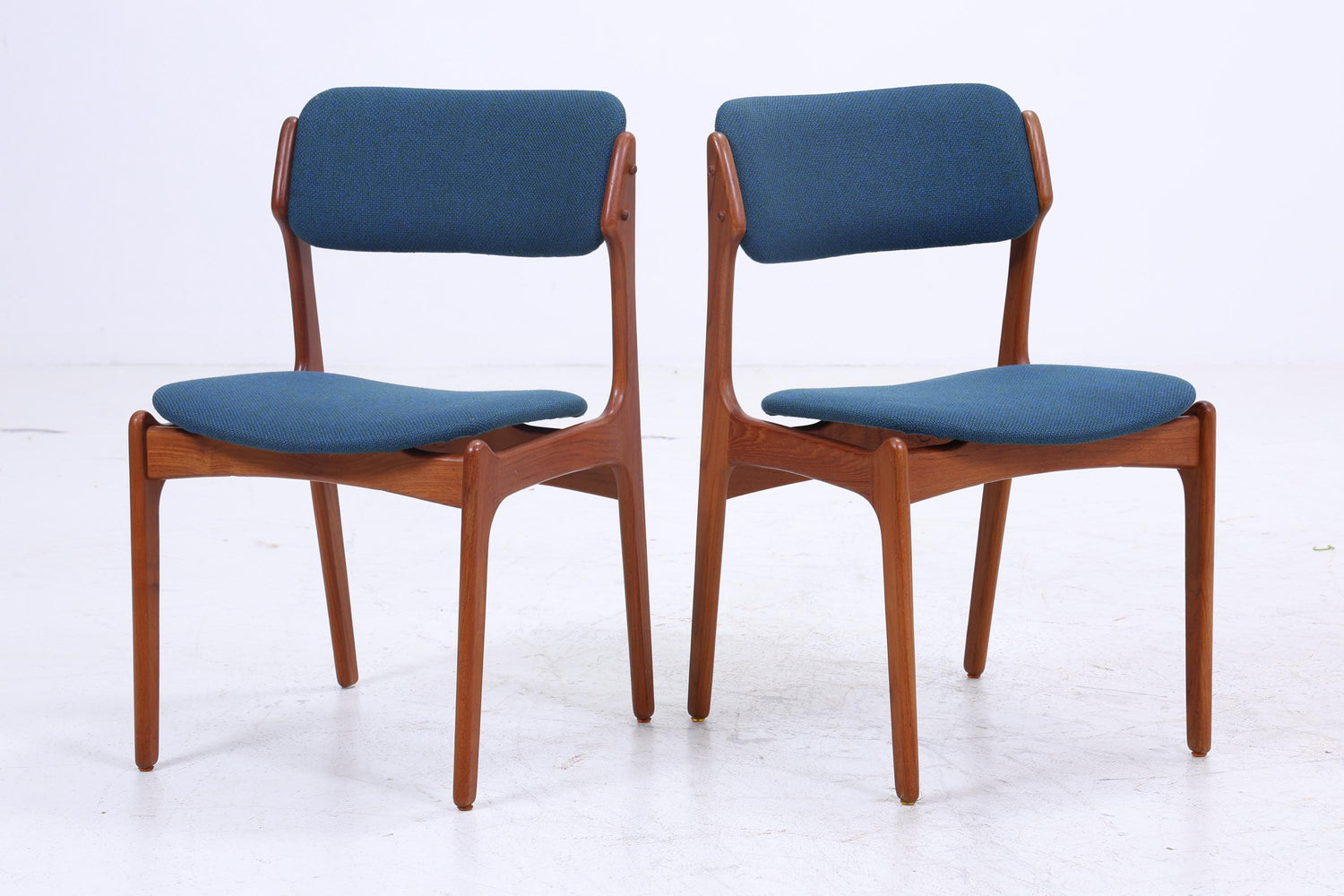 1v2 Vintage Teak Stühle von Erik Buch für OD Møbler | Mid Century Model 49 Stuhl 60er Jahre | Küchenstuhl